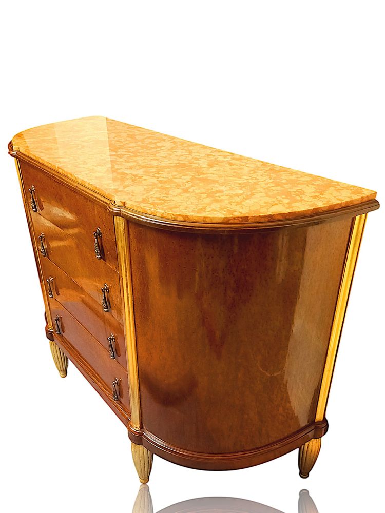 Commode Art Déco cintrée bois doré et loupe