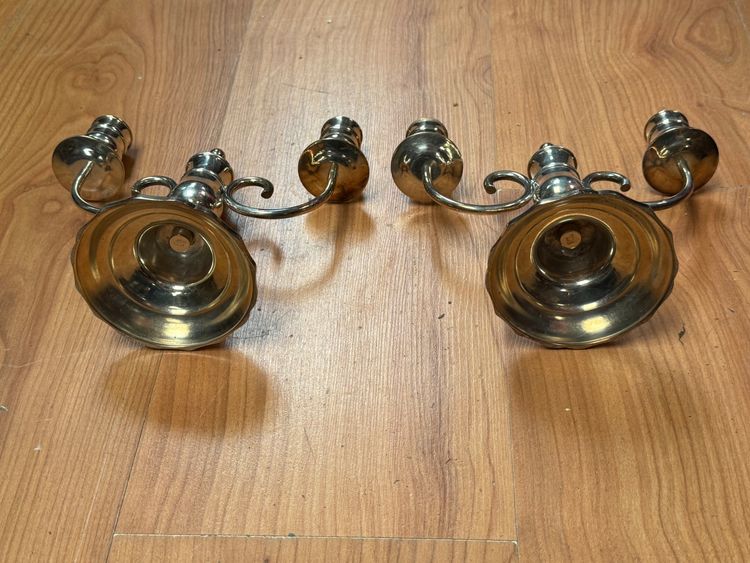 Pair of candlesticks