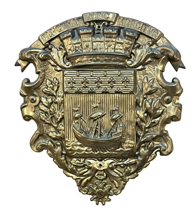 Écusson aux armoiries de la ville de Paris, réalisé pour les rames du métro Sprague Thomson