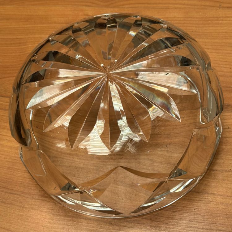 Crystal dish