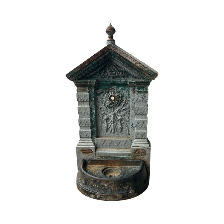 Ancienne Fontaine Murale Ou D’applique En Fonte De Fer De Antoine Durenne Fin XIXéme Siècle 