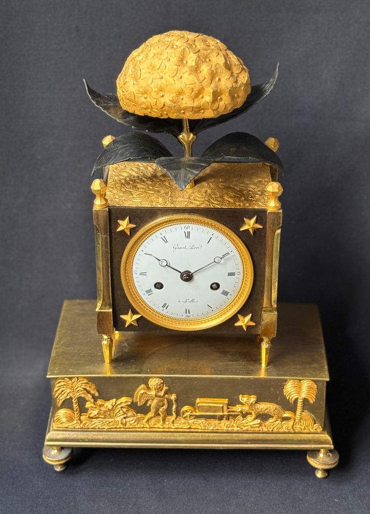 Gilt bronze Hydrangea clock - Empire period