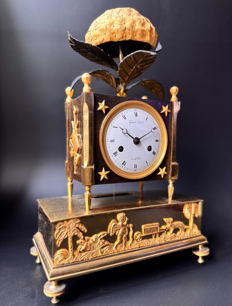 Gilt bronze Hydrangea clock - Empire period