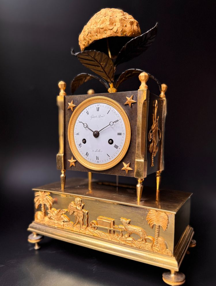 Gilt bronze Hydrangea clock - Empire period