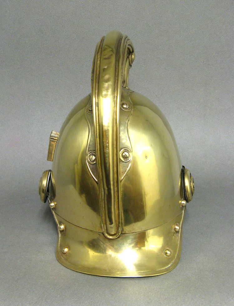Casque De Sapeur Pompier De La Ville De Fay Mle 1855/72.