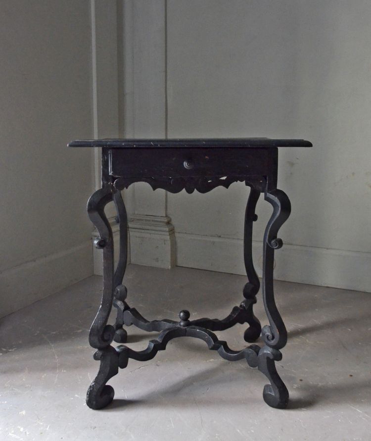 Kleiner Tisch Louis XIV