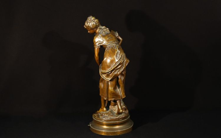 Scultura in bronzo firmata Louis Gossin