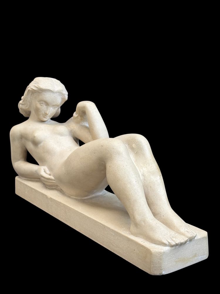 Visio Tessa - Scultura Art Deco, donna reclinata