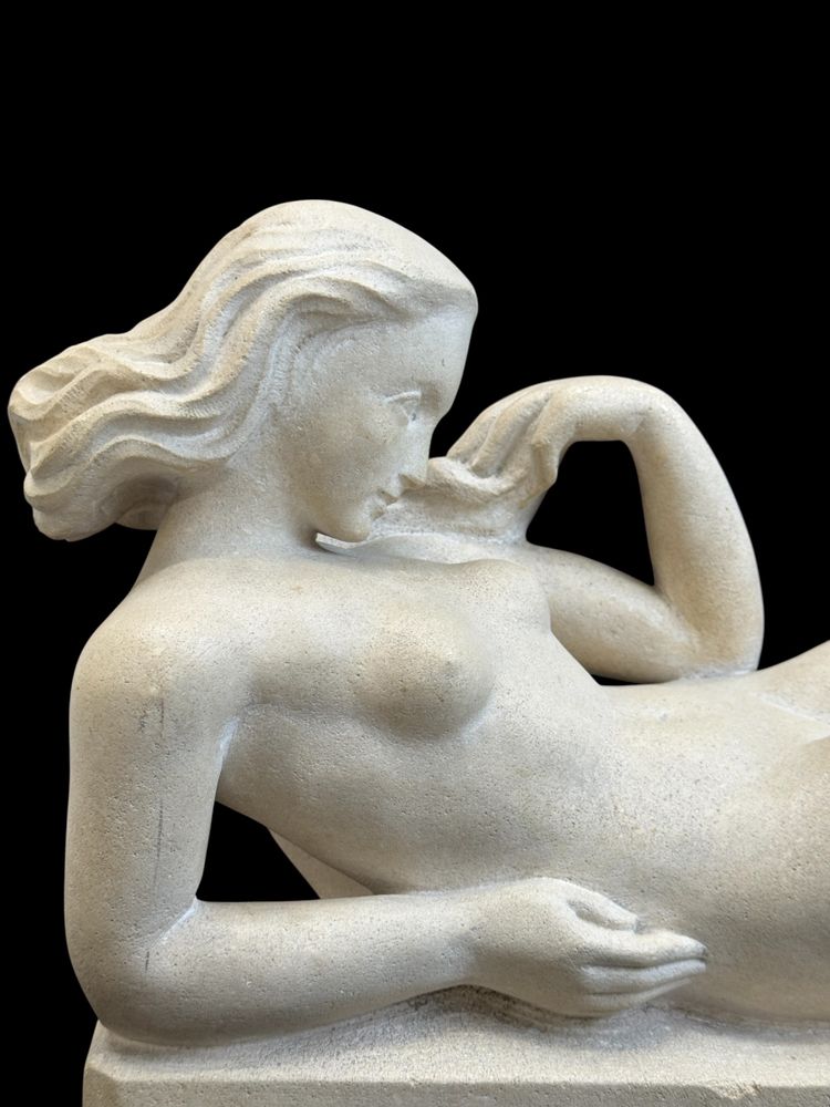 Visio Tessa - Scultura Art Deco, donna reclinata