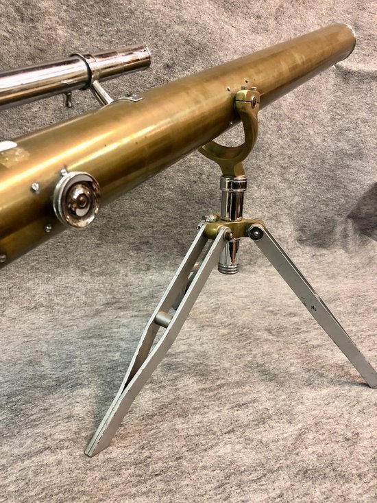 Lunette astronomique laiton, XXe siècle