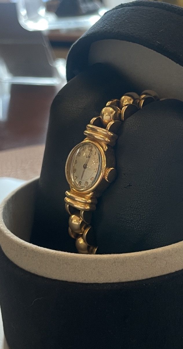Armbanduhr aus 18 Karat Gold, Art Deco-Zeit