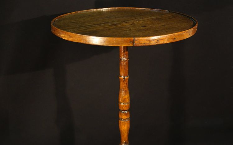 Guéridon directoire Fin XVIIIème siècle  Chêne 