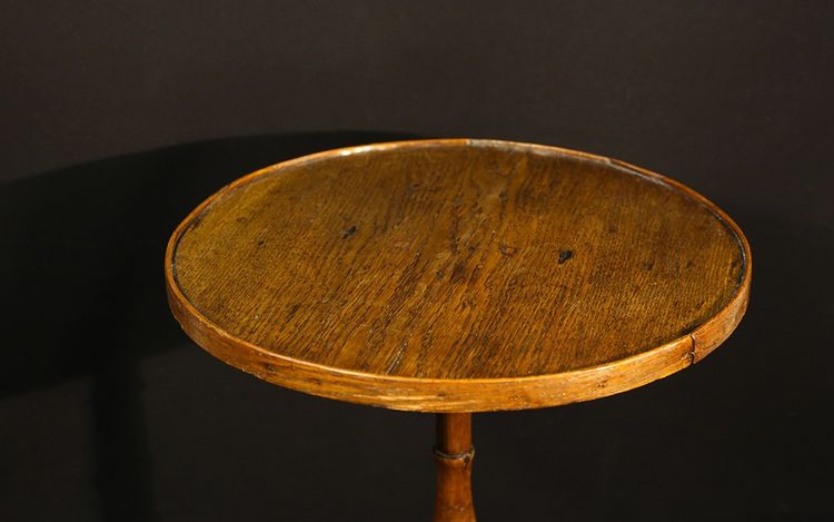 Guéridon directoire Fin XVIIIème siècle  Chêne 