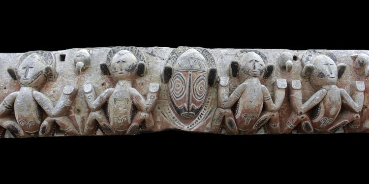 Architrave di Abelam, Arte tribale, Arte oceaniana, Oceania, scultura monumentale, Arte primitiva, 505 cm