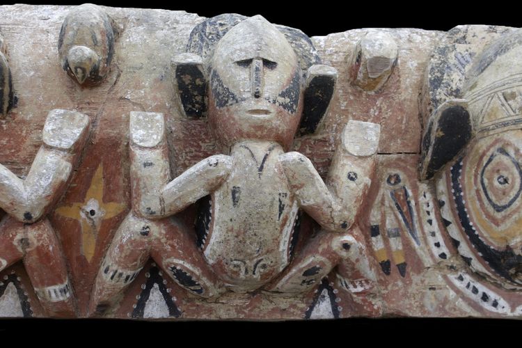 Architrave di Abelam, Arte tribale, Arte oceaniana, Oceania, scultura monumentale, Arte primitiva, 505 cm