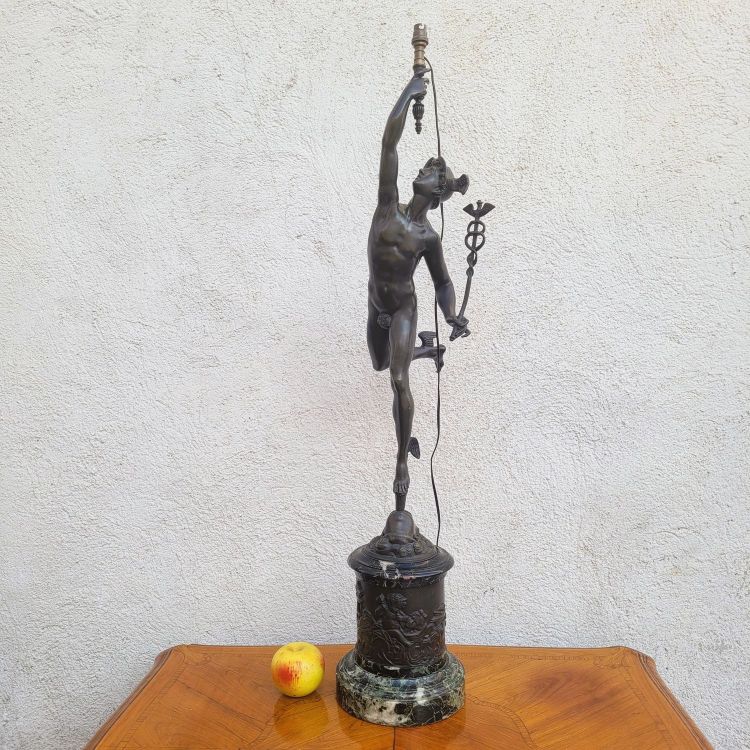 Mercurio volante, dopo Giambologna, lampada in bronzo, XIX secolo