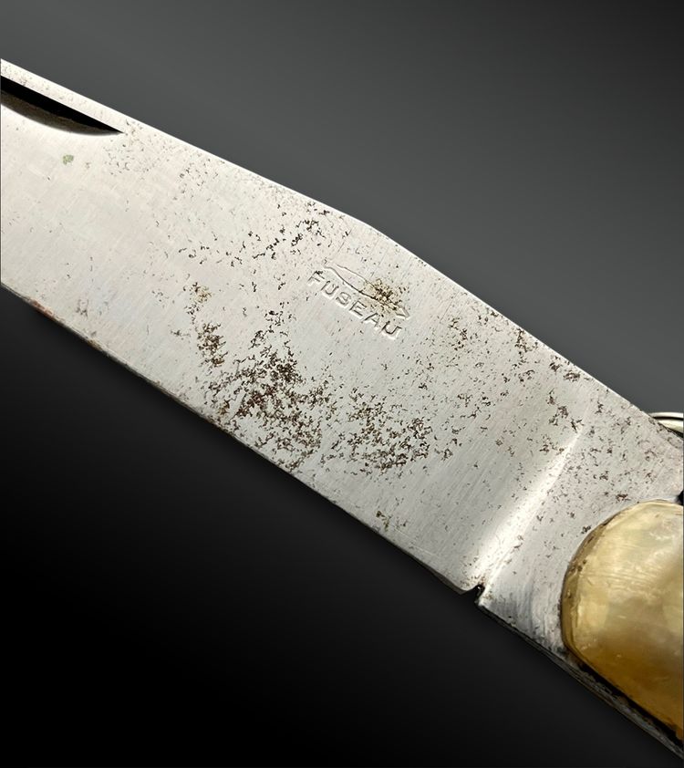 COLTELLO PIEGHEVOLE FUSEAU - Francia - XX secolo