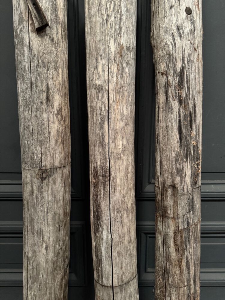3 Totems aus Holz Volkskunst, die die Heiligen Drei Könige darstellen Mitte 20.
