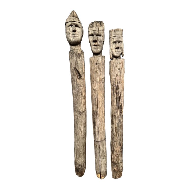 3 Totems aus Holz Volkskunst, die die Heiligen Drei Könige darstellen Mitte 20.