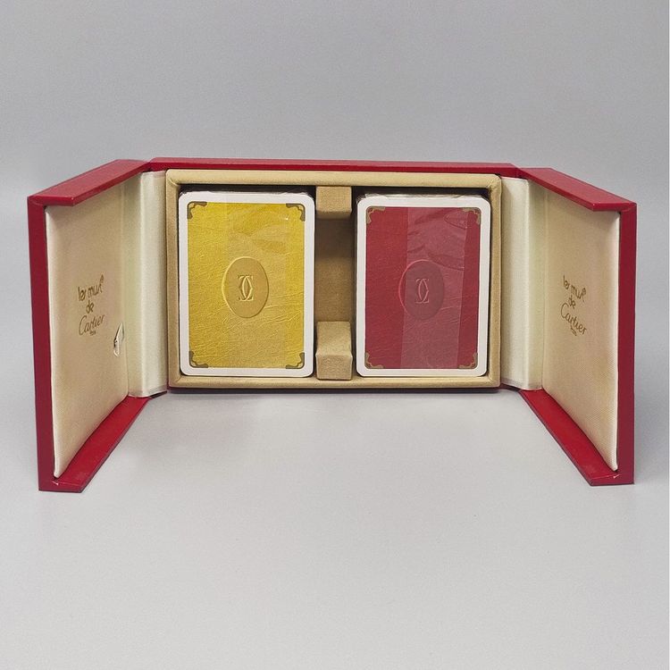 1970s Original Gorgeous Playing Cards Box by Cartier in Excellent condition. Made in France