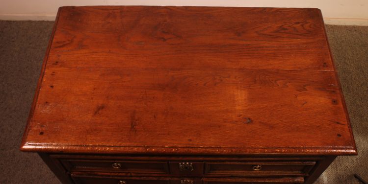 commode anglaise en chêne début 18° siècle