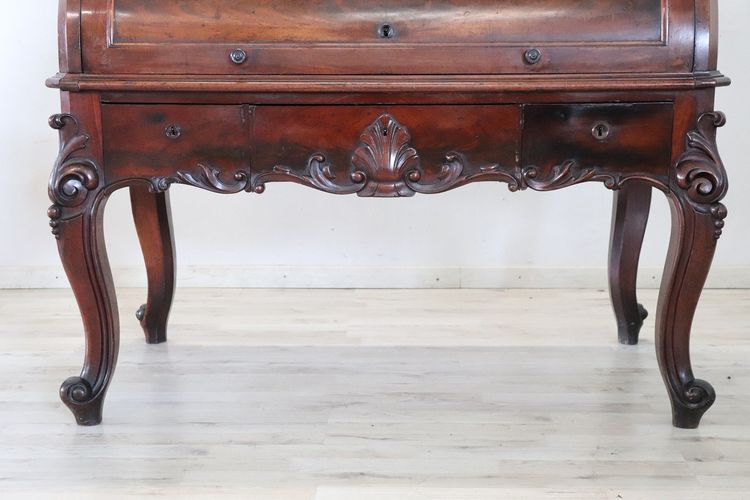 19th Century Antique Roll Top Desk In Walnut