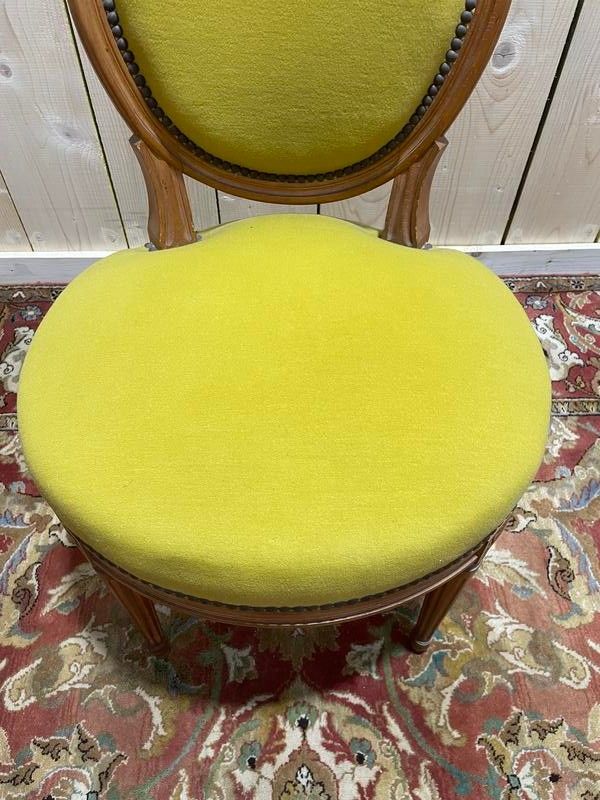 Suite di 4 sedie in stile giallo Louis XVI giallo