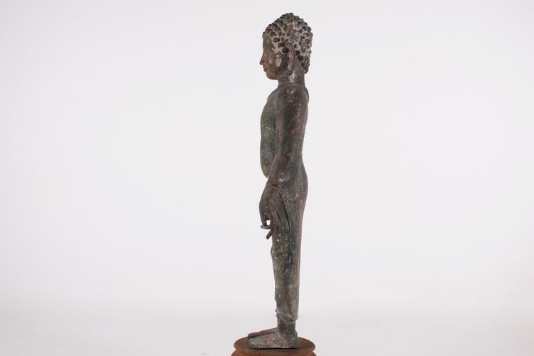 Grande Buddha di bronzo Môn Dvaravati