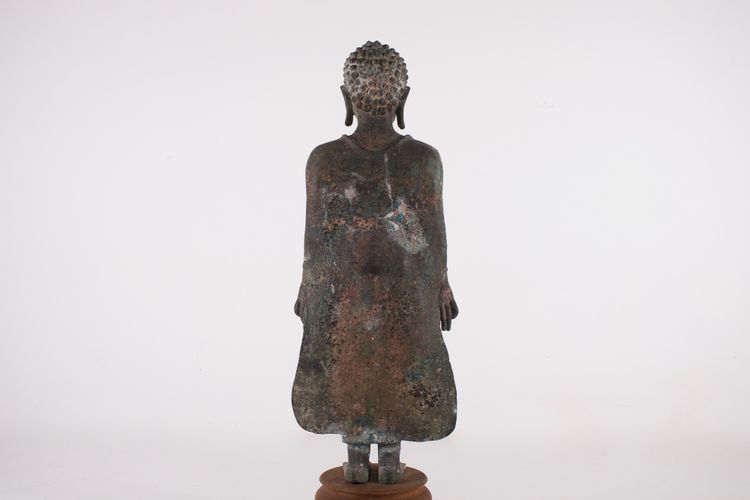 Grande Buddha di bronzo Môn Dvaravati