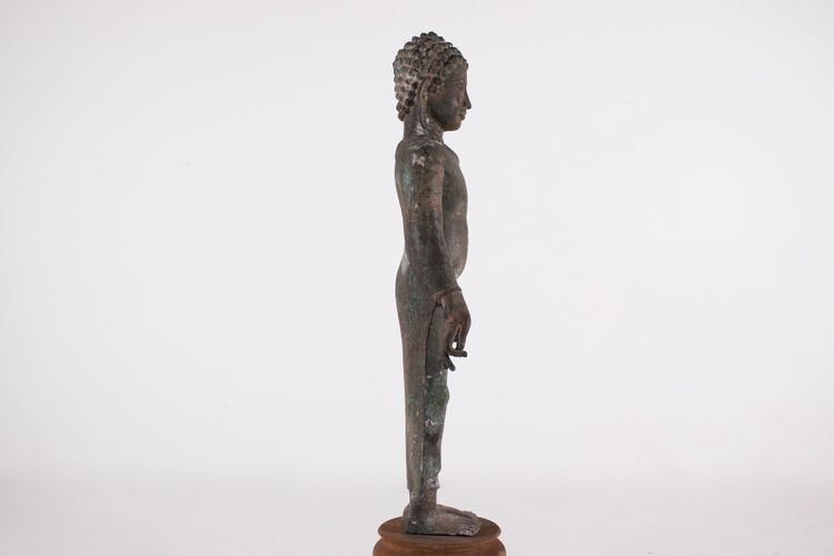 Grande Buddha di bronzo Môn Dvaravati