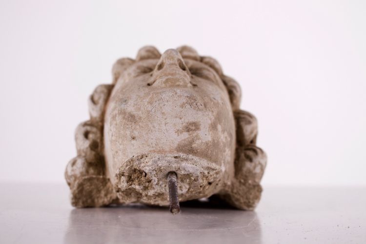 Tête de Bodhisattva en stuc du Gandhara