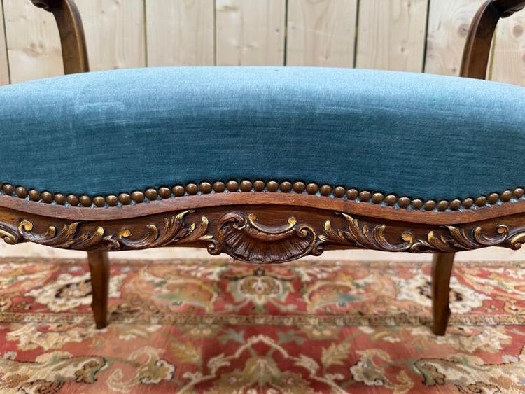 Banc - Banquette de piano ou d'entrée en velours bleu.