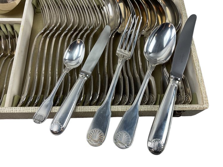 Ménagère Modèle Vendome Christofle 