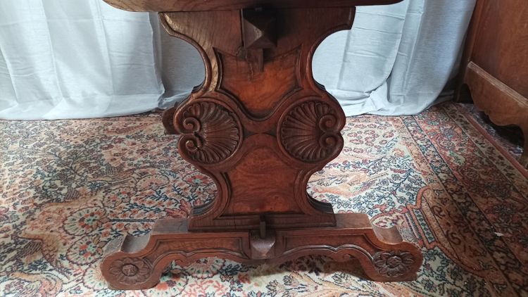Neo-Renaissance solid oak table