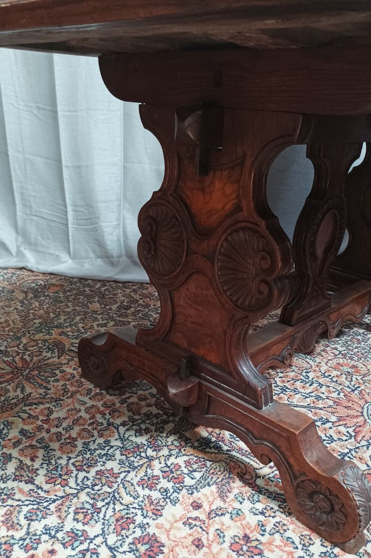 Neo-Renaissance solid oak table