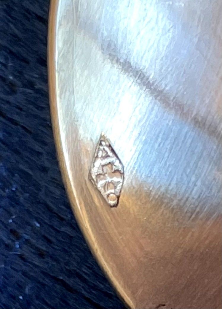 12 art nouveau teaspoons.