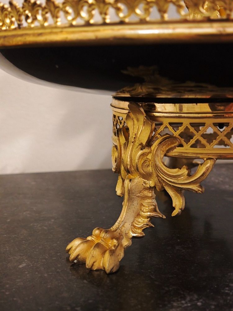 Ciotola in fine terracotta blu con decorazione floreale Montata in bronzo dorato Sarreguemines XIX secolo