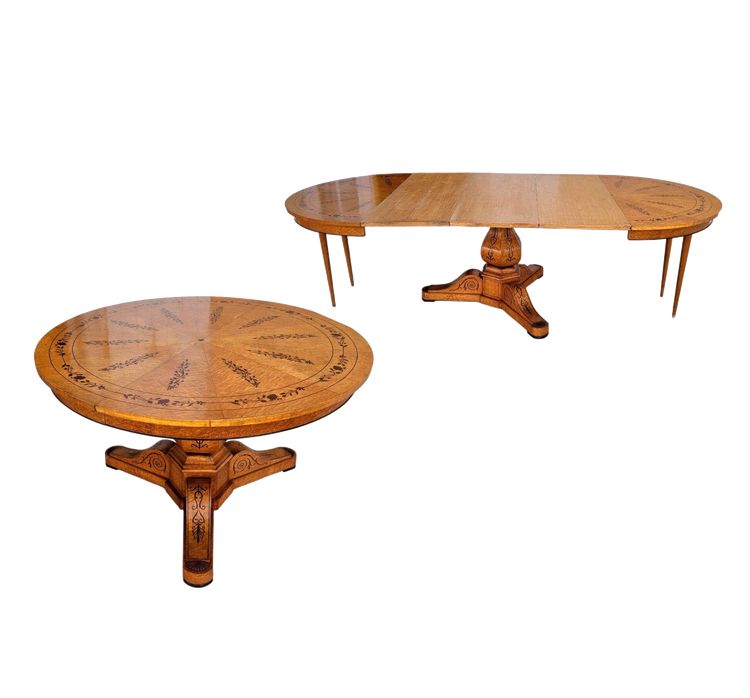 Charles X extensible dining table