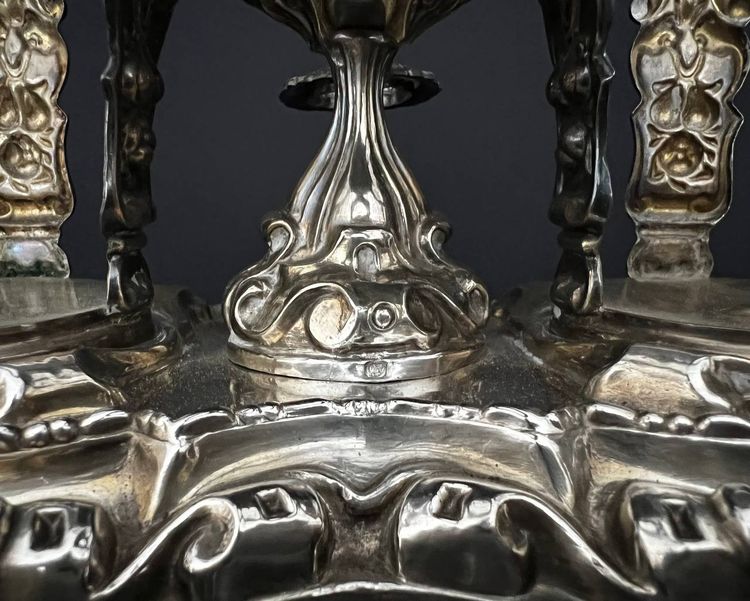 Huilier-vinaigrier in sterling silver and crystal - Minerve, late XIXᵉ century