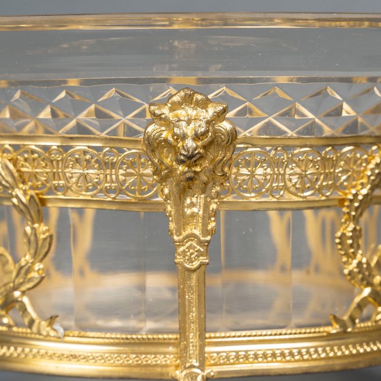 A beautiful crystal and gilt bronze bowl, late 19th century