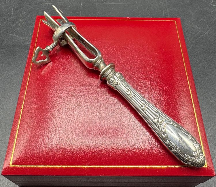 Chop handle