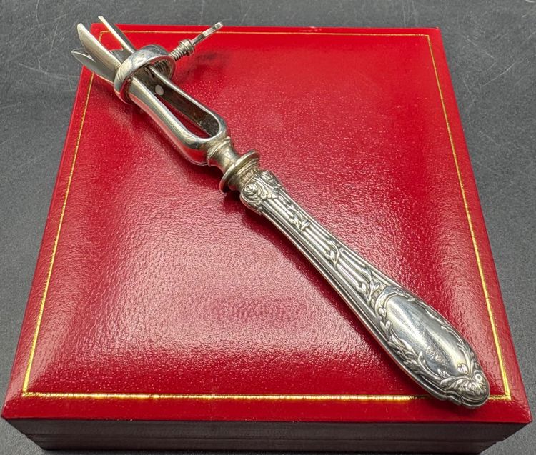 Chop handle