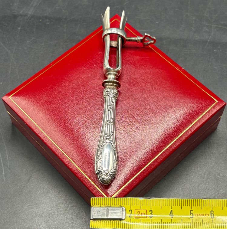 Chop handle