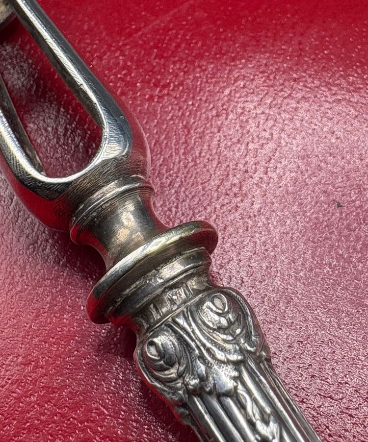 Chop handle