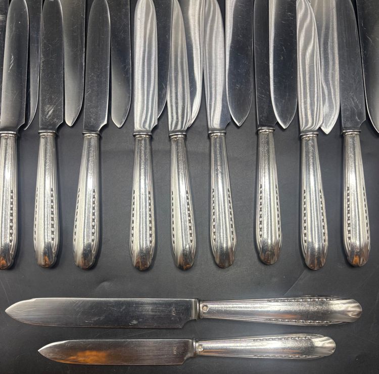 2 x 12 KNIVES