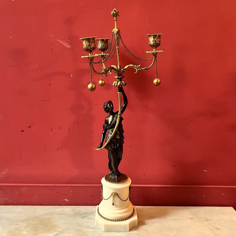 Coppia di candelabri con donne antiche, 1820 circa