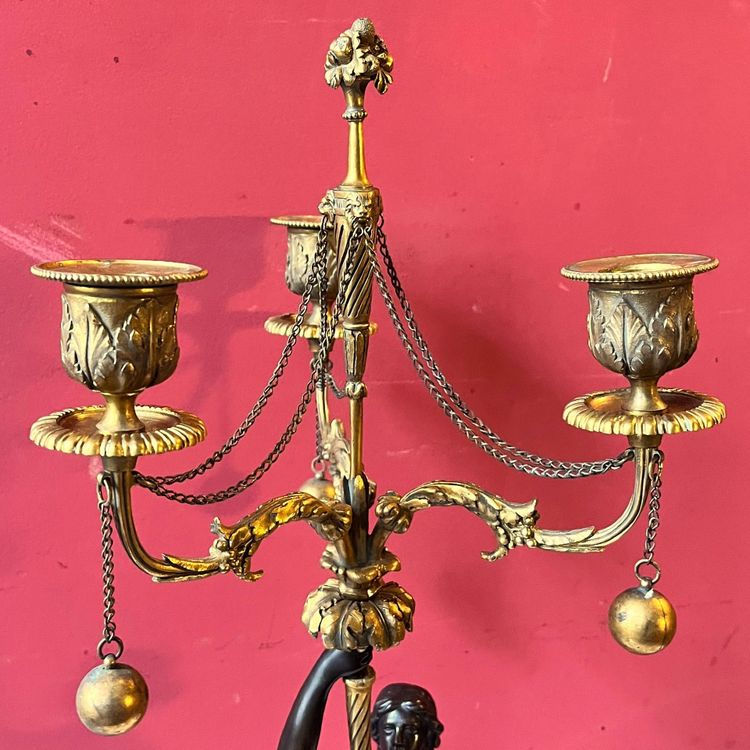 Coppia di candelabri con donne antiche, 1820 circa