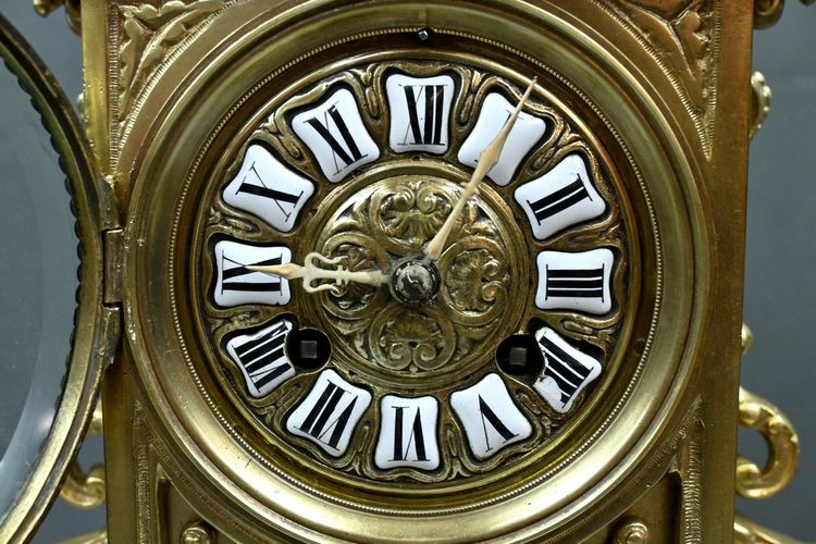 Gilt bronze clock, Louis XIV style - Mid 20th century