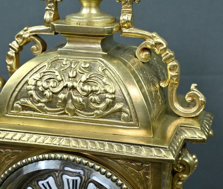 Gilt bronze clock, Louis XIV style - Mid 20th century