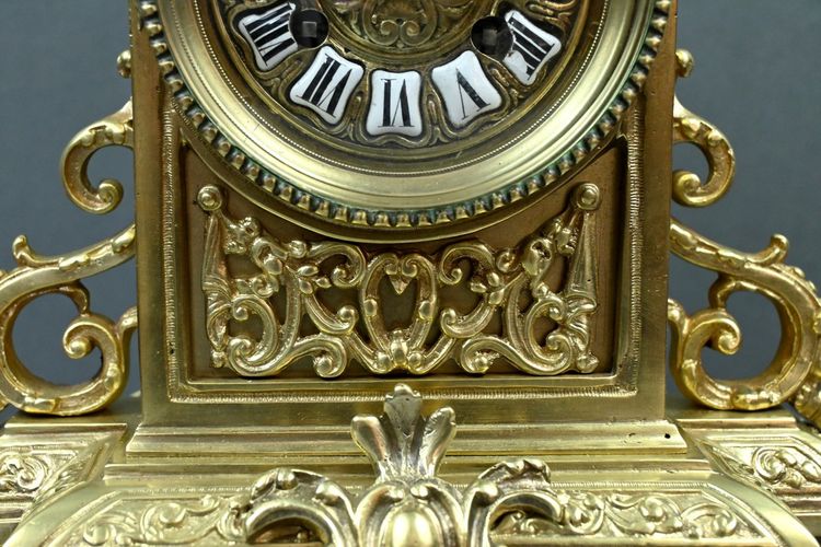 Gilt bronze clock, Louis XIV style - Mid 20th century